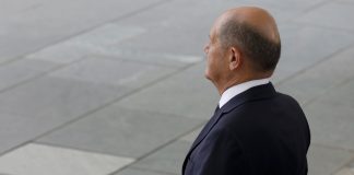 Scholz: Seiteneinsteiger an Schulen nicht schlechtreden (“bringen sonst nicht genug zusammen”)