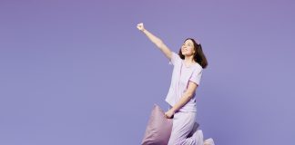 Lernen im Schlaf? Studie zeigt: Kurze Nickerchen führen zu mehr Geistesblitzen