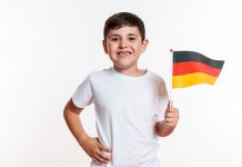 „Wichtig ist, sprachliche Bildung als Querschnittsaufgabe aller Fächer zu verstehen“: Wie Sprachföderung in der Praxis gelingt – ein Interview