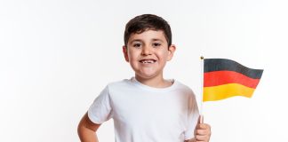 „Wichtig ist, sprachliche Bildung als Querschnittsaufgabe aller Fächer zu verstehen“: Wie Sprachföderung in der Praxis gelingt – ein Interview