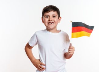 „Wichtig ist, sprachliche Bildung als Querschnittsaufgabe aller Fächer zu verstehen“: Wie Sprachföderung in der Praxis gelingt – ein Interview