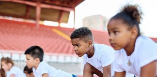 Konkurrenzdruck in der Schule prägt die Persönlichkeit: Hilfsbereitschaft und Vertrauen sinken