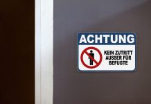 Referendariat verweigert: Wie kapitalismuskritisch darf eine Lehrkraft sein?