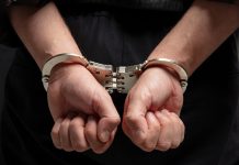 Lehrer in der Schule verhaftet: Missbrauchsverdacht an Thüringer Gymnasium (schon wieder)