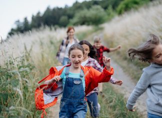 Fünf gute (wissenschaftlich belegte) Gründe, warum Klassenfahrten so wertvoll sind