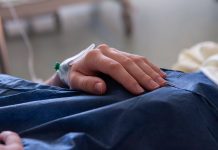 Krankheitskosten: Beamtenbund klagt gegen Selbstbehalt („Wie eine Besoldungskürzung“)