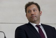 „Bruch des Generationenvertrags“: Philologen kritisieren Zweckentfremdung des Sondervermögens zulasten der Bildung