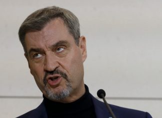 Pflichtmusik: Söder will Schulgemeinden (drei) Hymnen zum Abschluss singen lassen