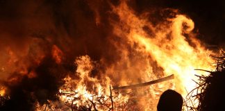 Wenn Rechtsextremismus eine Schule fest im Griff hat – Fall Burg: Weitere demokratische Lehrerin kapituliert