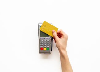 DGB will mehr Ausbildungsplätze: Nicht ausbildende Betriebe sollen zahlen