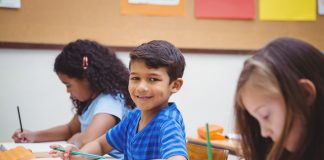 Hoffnung großgeschrieben: Lehrerin Eva Henze über die Rechtschreibförderung an ihrer Brennpunktschule