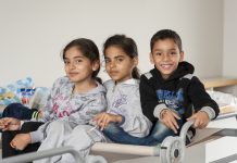 GEW beklagt Situation geflüchteter Kinder: “Ihr Recht auf Bildung wird beschnitten”