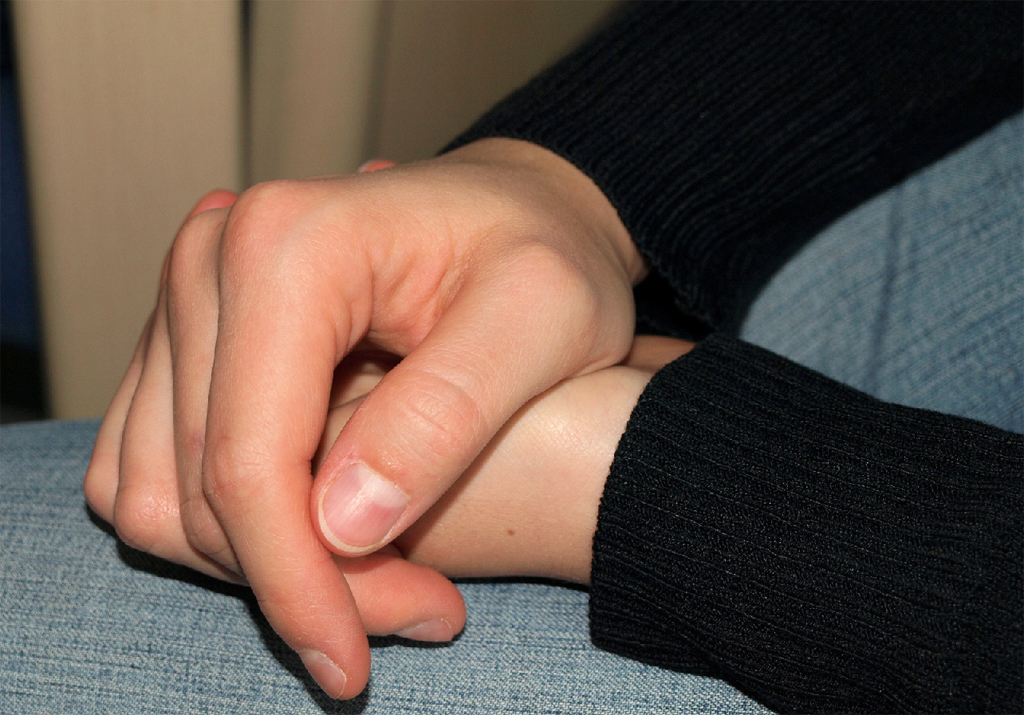 Für 90 Prozent der Bewerber an Bayerns Realschulen heißt es Warten. An den Gymnasien sieht es nicht viel besser aus. Foto: Maria Lanznaster / pixelio.de.